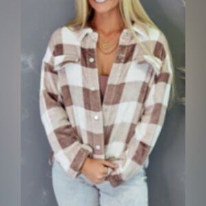 NWOT Plaid Sherpa Jacket Small